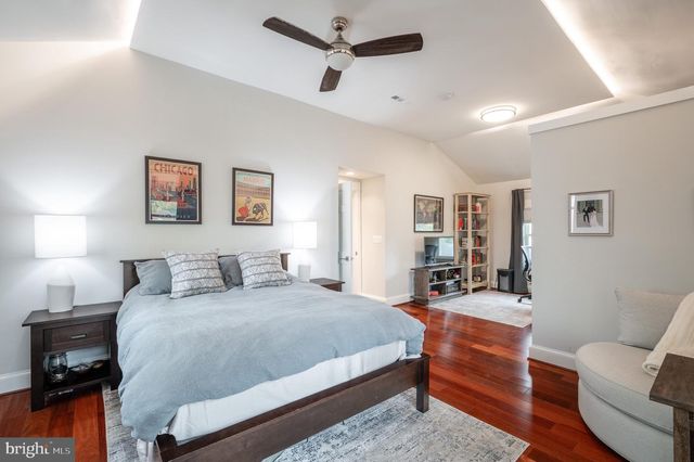 106 E OXFORD AVE E, Alexandria, VA 22301