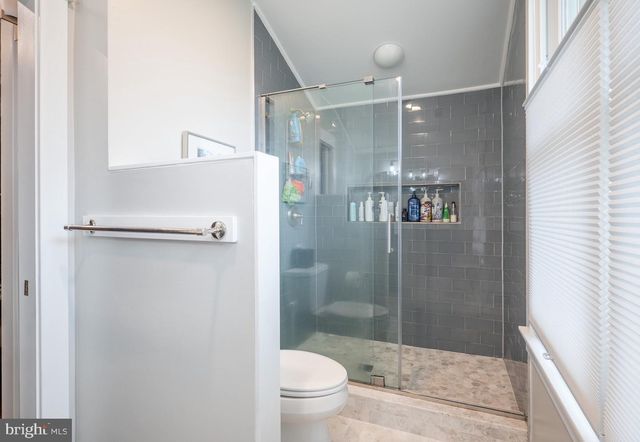 106 E OXFORD AVE E, Alexandria, VA 22301