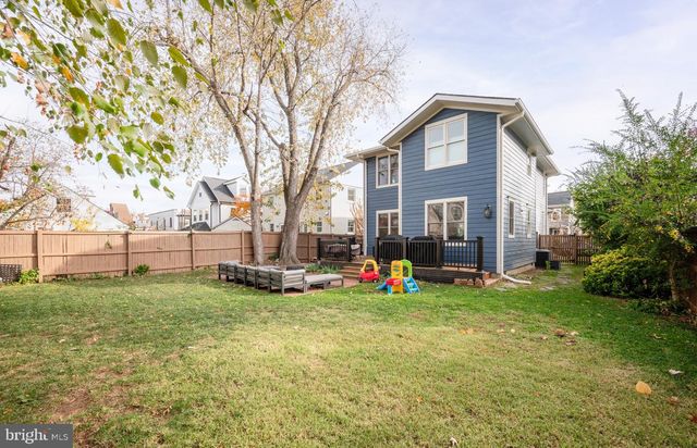 106 E OXFORD AVE E, Alexandria, VA 22301