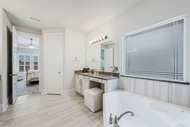 2714 Ahnya Lane, League City, TX 77573