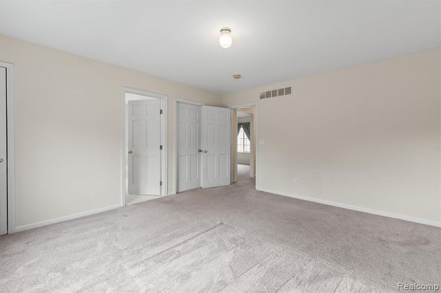 1513 Anne Drive, Royal Oak, MI 48067