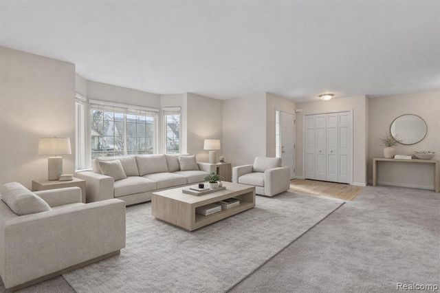 1513 Anne Drive, Royal Oak, MI 48067