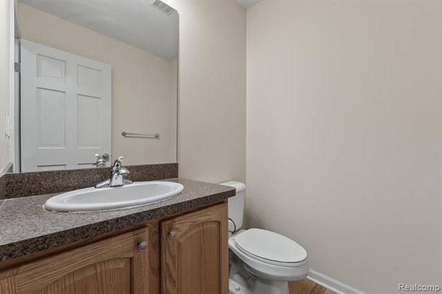 1513 Anne Drive, Royal Oak, MI 48067