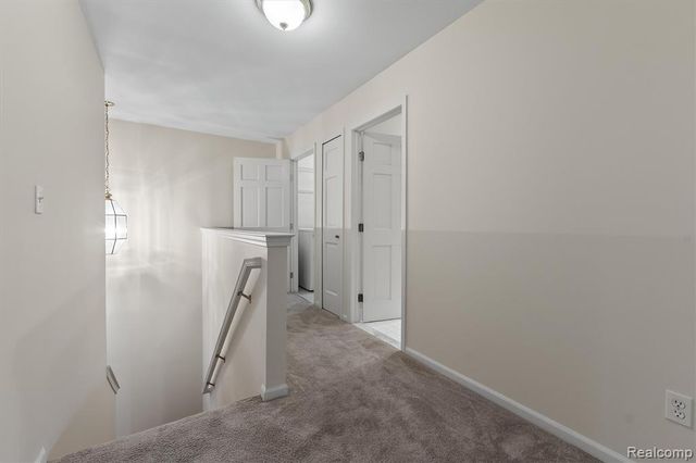 1513 Anne Drive, Royal Oak, MI 48067