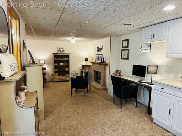 12324 Nantucket Drive 1, Green Oak Township, MI 48178