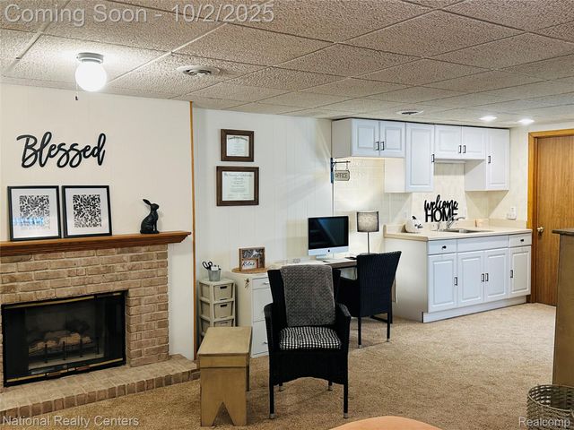 12324 Nantucket Drive 1, Green Oak Township, MI 48178