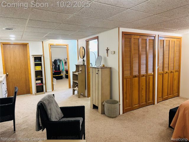 12324 Nantucket Drive 1, Green Oak Township, MI 48178