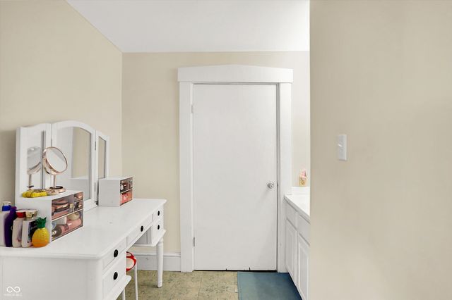 210 S Jackson Street, Hartsville, IN 47244