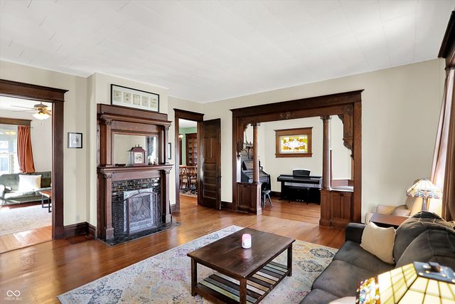 210 S Jackson Street, Hartsville, IN 47244