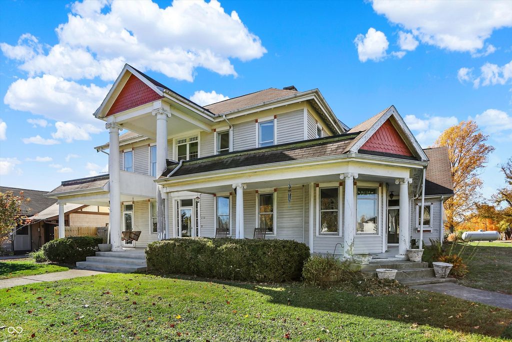 210 S Jackson Street, Hartsville, IN 47244