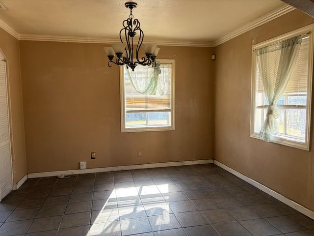 2555 E Miner Ave, Stockton, CA 95205