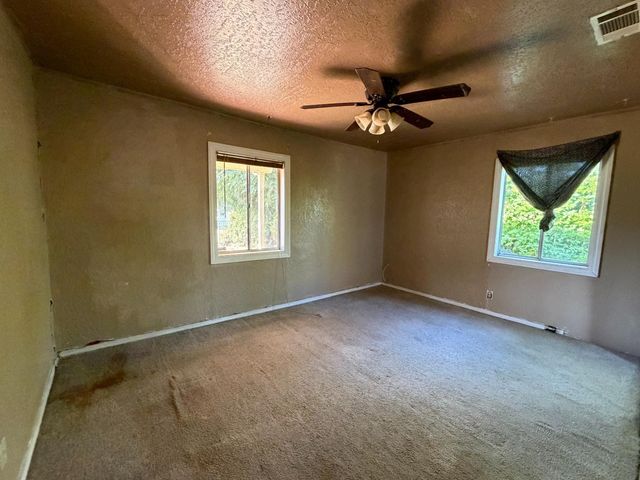 2555 E Miner Ave, Stockton, CA 95205