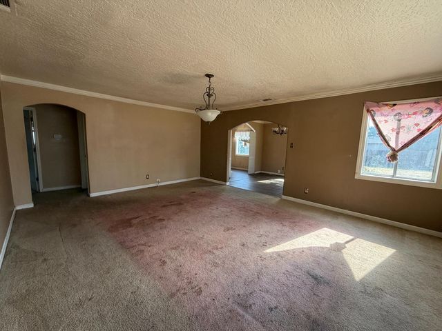 2555 E Miner Ave, Stockton, CA 95205