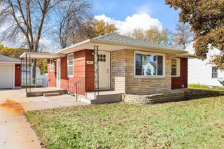 1052 Grandview Avenue, Owatonna, MN 55060