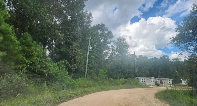 19094 Norfolk, New Caney, TX 77357