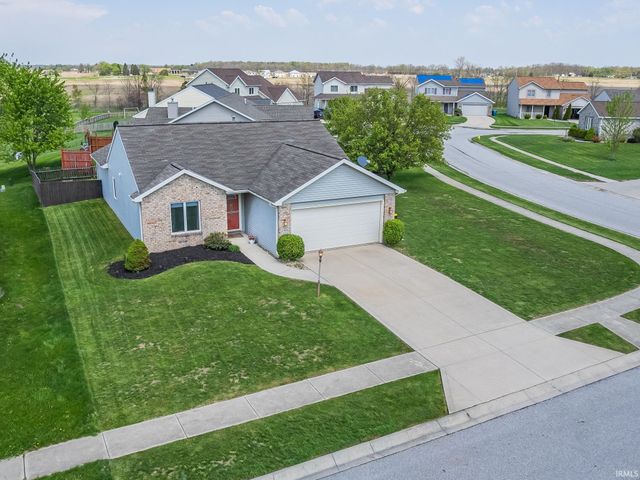 2806 Rivulet Run, Fort Wayne, IN 46818