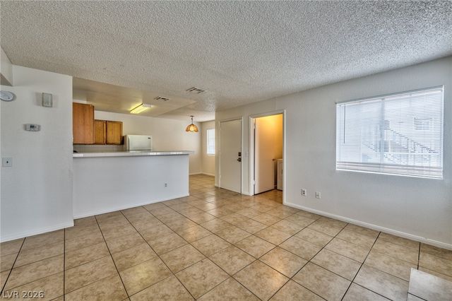 2777 Aarondavid Drive, Las Vegas, NV 89121