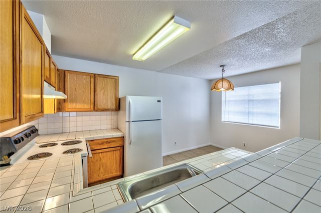 2777 Aarondavid Drive, Las Vegas, NV 89121