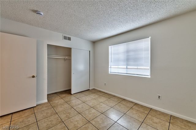 2777 Aarondavid Drive, Las Vegas, NV 89121