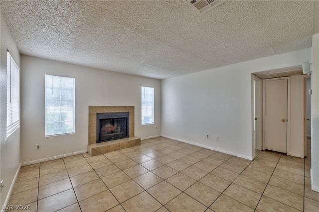 2777 Aarondavid Drive, Las Vegas, NV 89121