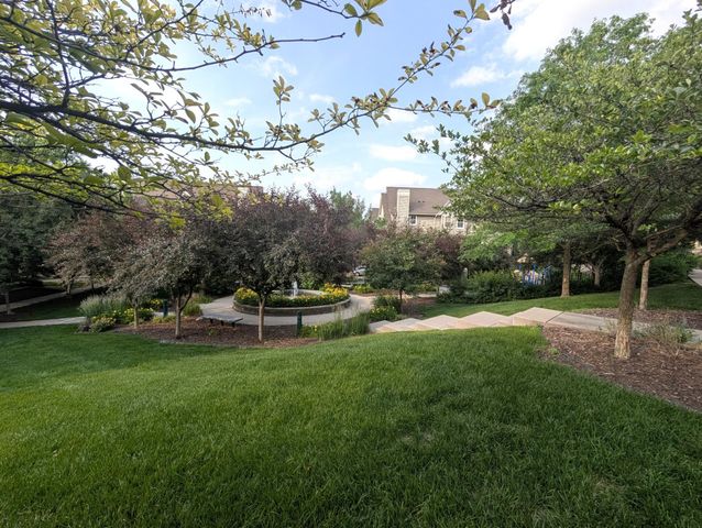 8391 Townsend Drive, Eden Prairie, MN 55344