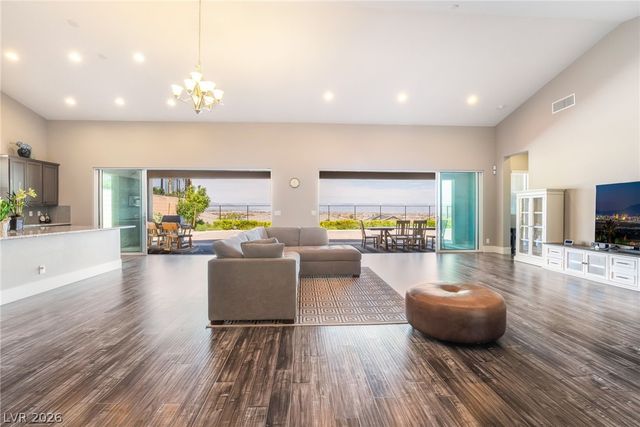 6248 Carol Butte Court, Las Vegas, NV 89141