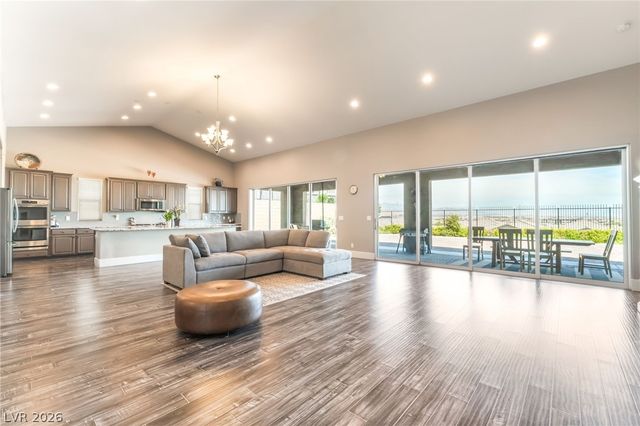 6248 Carol Butte Court, Las Vegas, NV 89141