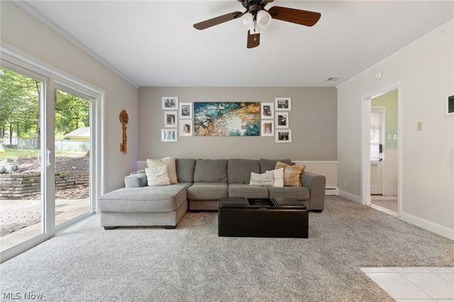 7033 Shaner Drive, Walton Hills, OH 44146