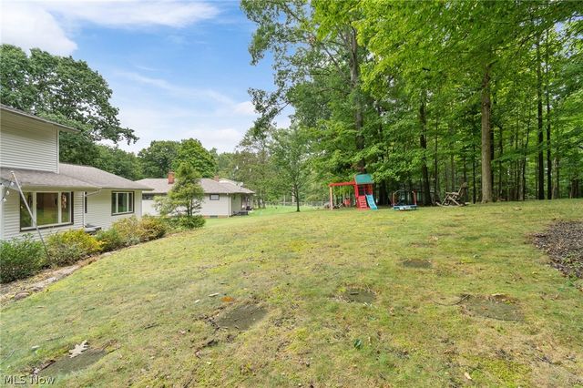 7033 Shaner Drive, Walton Hills, OH 44146