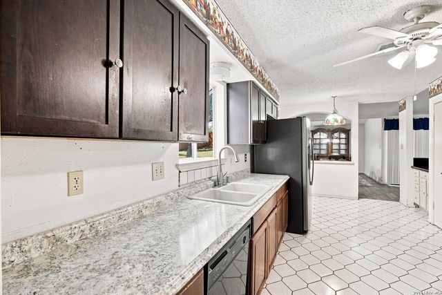 1723 Copperfield, San Antonio, TX 78251
