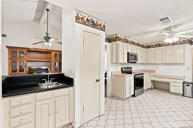 1723 Copperfield, San Antonio, TX 78251