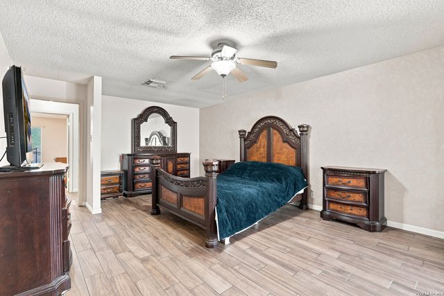 1723 Copperfield, San Antonio, TX 78251