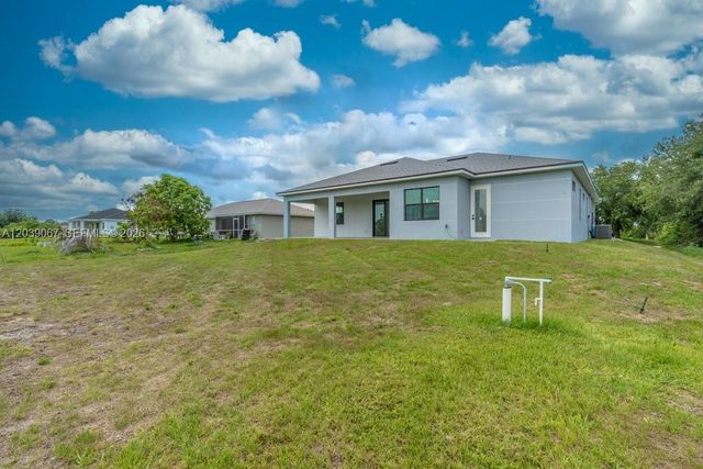 5054 Benton St, Lehigh Acres, FL 33971