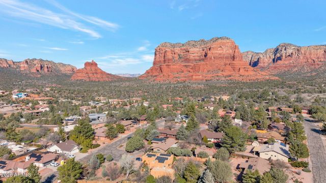 10 BROKEN LANCE Circle, Sedona, AZ 86351