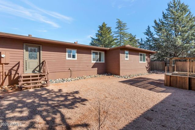 10 BROKEN LANCE Circle, Sedona, AZ 86351