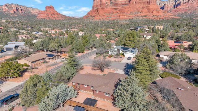 10 BROKEN LANCE Circle, Sedona, AZ 86351