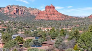 10 BROKEN LANCE Circle, Sedona, AZ 86351