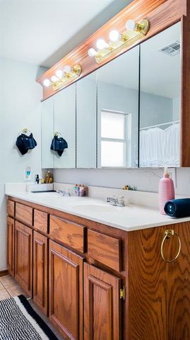 8212 NW 83rd Street, Oklahoma City, OK 73132