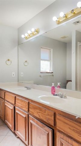 8212 NW 83rd Street, Oklahoma City, OK 73132