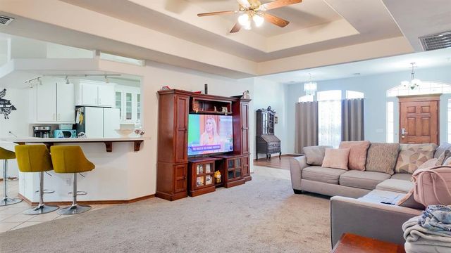 8212 NW 83rd Street, Oklahoma City, OK 73132
