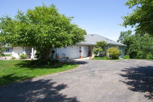 2633 Golf View Drive, River Falls, WI 54022