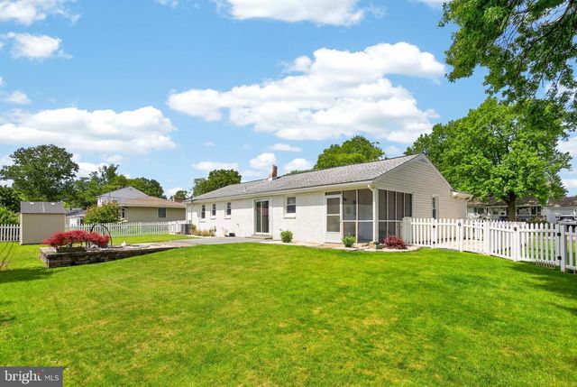 318 NORTHVIEW AVE, Telford, PA 18969