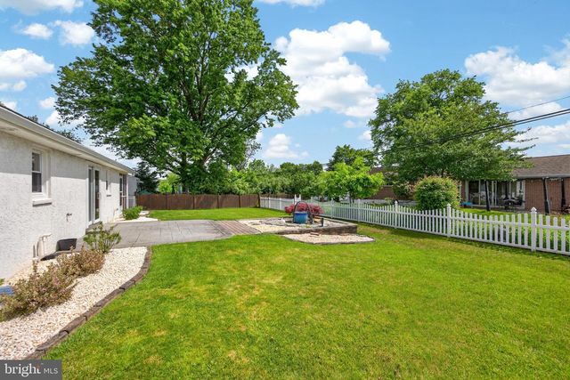 318 NORTHVIEW AVE, Telford, PA 18969