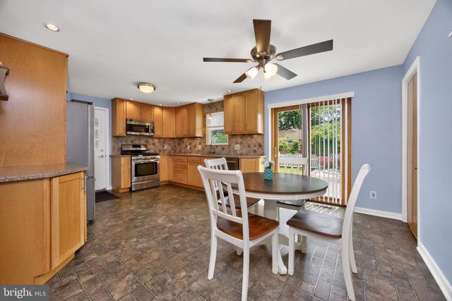 318 NORTHVIEW AVE, Telford, PA 18969