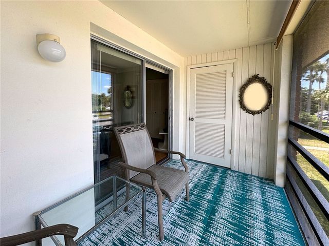 12 Vista Gardens Trail 204, Vero Beach, FL 32962