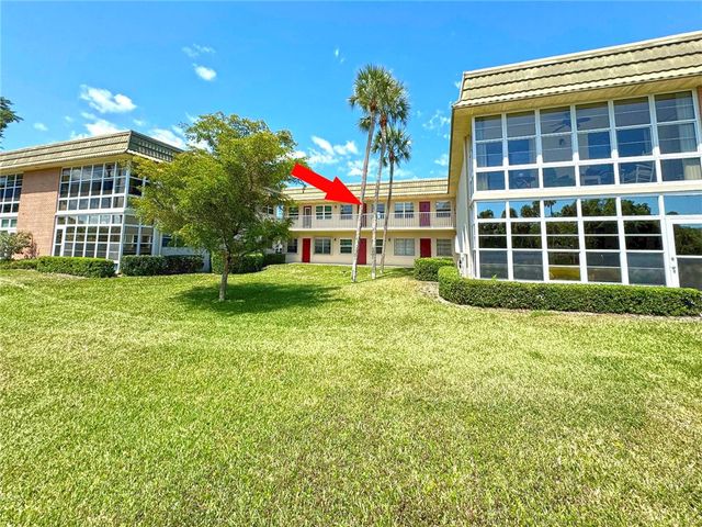 12 Vista Gardens Trail 204, Vero Beach, FL 32962