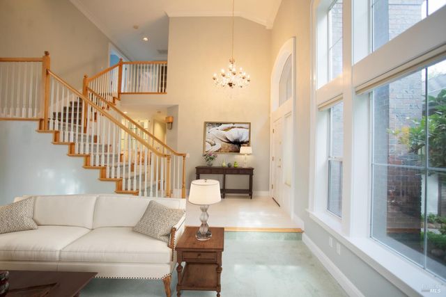 4604 Parktrail Ct, Santa Rosa, CA 95405