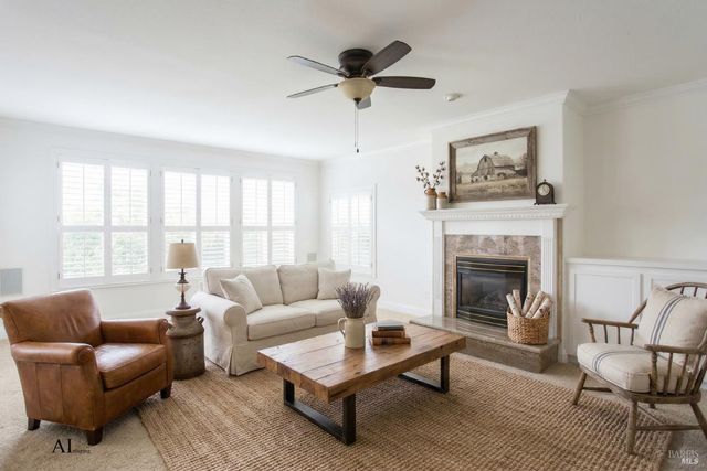 4604 Parktrail Ct, Santa Rosa, CA 95405