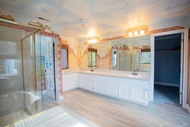 4604 Parktrail Ct, Santa Rosa, CA 95405