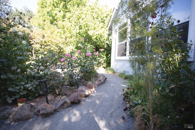 4604 Parktrail Ct, Santa Rosa, CA 95405